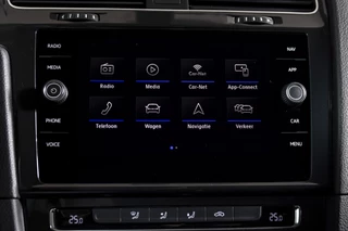 Volkswagen Golf | Adapt Cruise | PDC | NAV + App. Connect | ECC | LM 16 