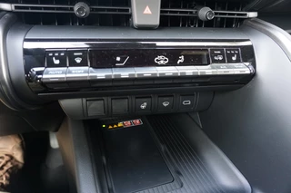 Toyota C-HR |Navi|Carplay|Stoel en stuurverwarming|Camera|PDC V+A|Elektrische a.klep| - afbeelding nr 20