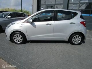 Hyundai i10 Hyundai i10 1.0i i-Motion Comfort 5drs 105dkm! Airco Cruise - afbeelding nr 5