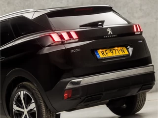 Peugeot 3008 (PANORAMADAK, APPLE CARPLAY, GROOT NAVI, 360 CAMERA, LEDER, SPORTSTOELEN, GETINT GLAS, CRUISE, NIEUWE APK, NIEUWSTAAT) - afbeelding nr 13