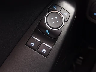 Ford Fiesta NAVI / AIRCO / CARPLAY / BLUETOOTH / CRUISE / PDC / NL-AUTO - afbeelding nr 27