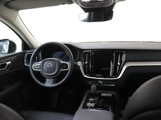 Volvo V60 Volvo V60 T6 AWD Plus Dark | Trekhaak | Panoramadak | Dodehoekdetectie | - afbeelding nr 10