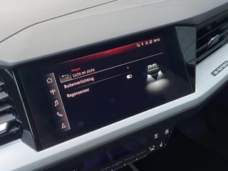 Audi Q4 e-tron Audi Q4 e-tron 35 NIEUWSTAAT! 9900KM/NAV/CRUISE/CAMERA/VIRTUAL - afbeelding nr 10