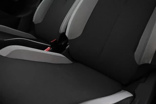 Toyota Aygo Toyota Aygo,  Achteruitrijcamera, Airco ,Elektrische ramen voor - afbeelding nr 13