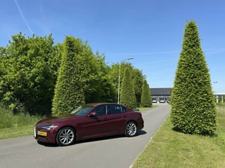 Alfa Romeo Giulia Alfa Romeo Giulia 2.0T 310pk, super netjes!! Veel opties!! - afbeelding nr 34