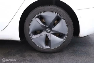 Tesla Model 3 Tesla Model 3 Standard RWD Plus 60 kWh PANORAMA/PDC/LED - afbeelding nr 4