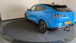 Ford Mustang Mach-E Ford Mustang Mach-E Extended First Edition AWD 98 kWh | 360 Camera | Bang & Olufsen | Elektrisch verstelbaar en verwarmbare stoelen | Soh (batterijcheck) 95 % - afbeelding nr 18