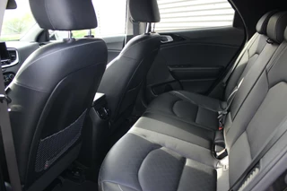 Kia XCeed Kia XCeed 1.6 GDi PHEV Platinum Edition // Garantie 01-2029 - Complete uitvoering - Leder - Virtual Cockpit - Stoelverwarming - Navi - CarPlay & Android Auto - afbeelding nr 16