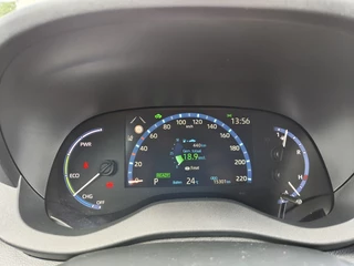 Toyota Yaris Cross Toyota Yaris Cross 1.5 Hybrid Dynamic Plus | Pano | Head-Up Display | Navi | Stoelv - afbeelding nr 12