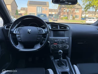 Citroën DS4 Citroen DS4 1.2 PureTech So Chic Navi, Climat, Pdc, LM.. - afbeelding nr 10