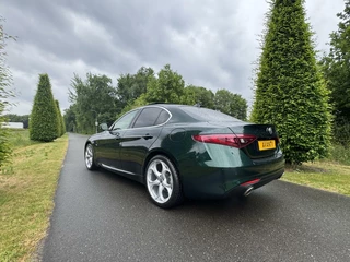 Alfa Romeo Giulia Alfa Romeo Giulia 2.0T Verde Visconti!! 37dkm!! Pano! Vol!! - afbeelding nr 27