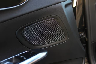Mercedes-Benz C-Klasse Mercedes-Benz C-Klasse Estate 200 AMG Line | ACC | Carplay | Trekhaak - afbeelding nr 17
