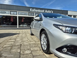 Toyota Auris Toyota Auris Touring Sports 1.8 Hybrid, Dealer onderhouden! - afbeelding nr 27