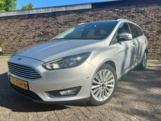 Ford Focus - 157050708-0