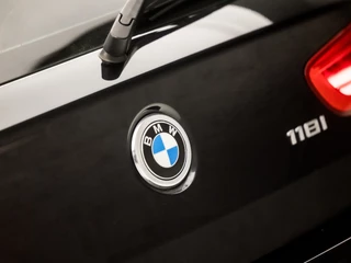 BMW 1 Serie Automaat (NAVIGATIE, CLIMATE, M SPORT STUUR, GETINT GLAS, SPORTSTOELEN, PARKEERSENSOREN, CRUISE, LED KOPLAMPEN, TREKHAAK, NIEUWE APK, NIEUWSTAAT) - afbeelding nr 26