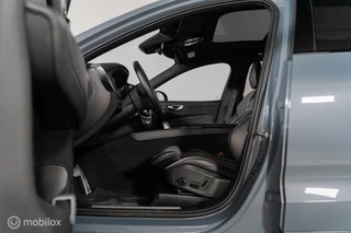 Volvo XC60 Volvo XC60 2.0 B5 R-Design PANO|LED|H&K|360CAMERA|MEMORY|HUD - afbeelding nr 15