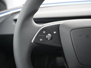Tesla Model 3 Tesla Model 3 Long Range AWD 78 kWh AUTOPILOT | LEDER | RIJKLAAR INCL. TESLA GARANTIE T/M 12-2027 | ORIG. NL. NAP KM. - afbeelding nr 28