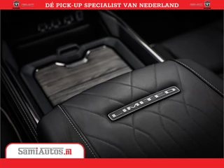 Dodge Ram 1500 Dodge Ram 1500 Limited Demo Night High Output 540HP 706Nm | Massage + Full Option | De Meest Luxe en Volle Pick-Up in zijn Klasse | Comfortabele Dubbele Cabine met Royale 5 Zitplaatsen | BPM vrij | Nu Leverbaar uit Voorraad | Voorraad Nr 2263 - V76JVF - afbeelding nr 10