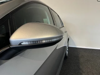 Volkswagen Golf Volkswagen Golf 1.0 TSI BNS ED. CON RIJKLAAR l LMV l CAMERA l CLIMA l - afbeelding nr 41