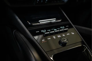 Porsche Cayenne Porsche Cayenne Coupé 3.0 E-Hybrid | SportDesign | InnoDrive | Trekhaak | PASM | Matrix | SportChrono | BOSE - afbeelding nr 22
