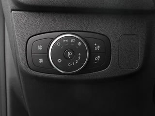 Ford Focus Ford Focus Wagon 1.0 125pk Hybrid Automaat ST Navigatie Climate control cruise control Carplay LM velgen Parkeersensoren Led Matrix koplampen - afbeelding nr 14