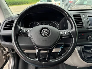 Volkswagen Transporter Volkswagen Transporter 2.0 TDI L1H2 Highline 204PK / 70YEARS EDITION / TREKH. / BEAR-LOCK / LEDER / VOORRUITVERW. / CAMERA / NAVI - afbeelding nr 14