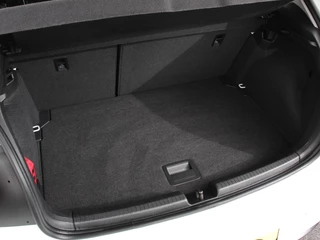Volkswagen Polo Volkswagen Polo 1.0 TSI Move | Navigatie | App Connect / Android Auto / Apple Carplay | Climate Control | Parkeer sensoren | Lichtmetalen Velgen | Dab | Digitale Cockpit - afbeelding nr 34
