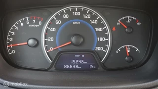 Hyundai i10 Hyundai i10 1.0i Comfort Navigatie | Cruise Control | Climate Controle - afbeelding nr 15
