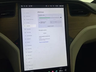 Tesla Model X (INCL-BTW) *7-PERS | AUTO-PILOT | FULL-LEATHER | NAVI-FULLMAP | FULL-LED | TOWBAR | AIR-SUSPENSION | DIGI-COCKPIT | KEYLESS | CAMERA | DAB+ | COMFORT-SEATS | AMBIENT-LIGHT | CARPLAY | 22''ALU - afbeelding nr 18