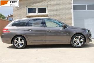 Peugeot 308 Peugeot 308 SW 1.2 PureTech Allure 131PK Pano Clima Ful map - afbeelding nr 4