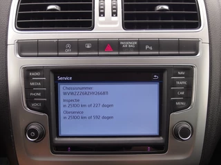 Volkswagen Polo Volkswagen Polo 1.0 BlueMotion Edition AUTOMAAT / NAVI / AIRCO / CRUISE / PDC / BLUETOOTH / NL-AUTO - afbeelding nr 13