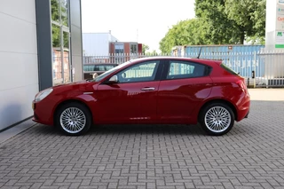 Alfa Romeo Giulietta Alfa Romeo Giulietta 1.4 T IMPRESSION/ORG.NL/GEDOCUMENTEERD/ROSSO.ALFA - afbeelding nr 26