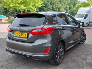 Ford Fiesta Ford Fiesta 1.0 EcoBoost 101pk ST-Line 5-Deurs | Navi | Apple Carplay + Android Auto | Clima | Cruise | Keyless Start | Pdc | Stoelverwarming | Rijstrook+Lichtsensor | Privacy Glass | 17''lm - afbeelding nr 7