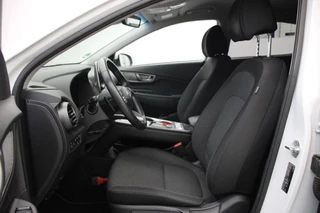 Hyundai Kona Hyundai Kona Electric Fashion 64 kWh - Carplay, Camera, Cruise, SOH 90% - afbeelding nr 7
