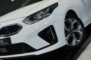 Kia Ceed Sportswagon Kia Ceed Sportswagon 1.6 GDI PHEV ExecutiveLine / PANODAK / KEYLESS / DODEHOEK / CAMERA - afbeelding nr 2