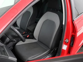 SEAT Ibiza SEAT Ibiza 1.0 TSI Style Intens | Carplay | Trekhaak |  Navigatie | Climate control | Camera | Cruise control | Parkeerhulp | Bluetooth - afbeelding nr 5
