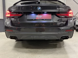 BMW 5 Serie HEAD-UP/LASER/ACC/TREKHAAK/360CAMERA/ALCANTARA/KEYLESS/SHADOW-LINE/DRIVING ASS PRO/SFEER/STUUR+STOELVERWARMING/LIVE COCKPIT/M-AERODYNAMIC/SOPHISTOGRAU/VOLLEDIG BMW DEALER HISTORIE - afbeelding nr 63
