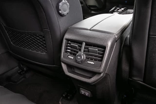 Peugeot 3008 - All-in rijklrprs | 360° Camera | Navi | Adpt. cruise | Stoelverw. | LED - afbeelding nr 8
