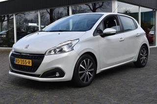 Peugeot 208 1.2 PureTech. Blue Lion NAVI CRUISE PDC CARPLAY