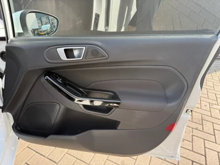 Ford Fiesta Ford Fiesta 1.0 EcoBoost Titanium - afbeelding nr 15