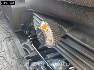 Iveco Daily Iveco Daily 35C21 2025 model! 210PK Automaat Dubbellucht L2H2 LED ACC 3.5t trekhaak Navi L2H2 12m3 Airco Trekhaak - afbeelding nr 15