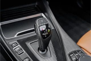BMW 1 Serie BMW 1 Serie M140i Shadow Schuifdak H/K Stuurverw Camera CarPlay Leer - afbeelding nr 31