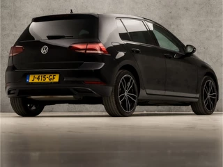 Volkswagen Golf Automaat (APPLE CARPLAY, CLIMATE, STOELVERWARMING, SPORTSTOELEN, LM VELGEN, GETINT GLAS, CRUISE, NIEUWSTAAT) - afbeelding nr 5
