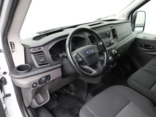 Ford Transit Ford Transit 2.0TDCi 185PK L3H2 | Kastinrichting | Trekhaak | Airco | Cruise | 3-Persoons - afbeelding nr 3