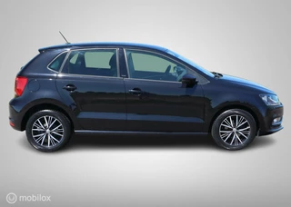 Volkswagen Polo Volkswagen Polo 5Drs 1.0 Allstar Clima Stoelverwarming DonkerGlas Pdc V+A - afbeelding nr 4