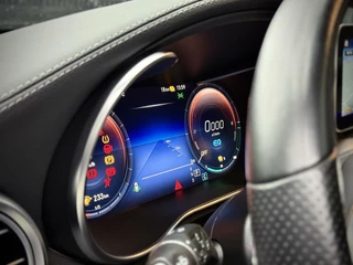 Mercedes-Benz GLC Mercedes GLC-klasse 300de 4MATIC AMG Panoramadak|Camera 360°|Burmester®|Luchtvering|Keyless|Night pakket|Trekhaak|Distronic|Multibeam LED|Sfeerverlichting - afbeelding nr 30