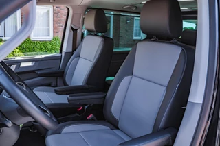 Volkswagen Caravelle Volkswagen Caravelle T6.1 2.0 TDI 204 PK DSG L2H1 A-KLEP FULL OPTIONS ACC | LED | Leder | Side Assist | Privacy glass | - afbeelding nr 27
