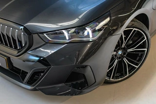 BMW 5 Serie BMW 5-serie Touring 530e PANO | TREKH | HUD - afbeelding nr 32