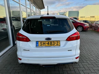 Ford Focus Ford Focus Wagon 1.0 ST-Line | Airco | Parkeersensoren | LMV | - afbeelding nr 20