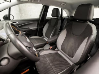 Opel Crossland X Opel Crossland X 1.2 Turbo Innovation Sport 131Pk (APPLE CARPLAY, GROOT NAVI, CLIMATE, KEYLESS, LM VELGEN, LEDER, SPORTSTOELEN, TREKHAAK, CRUISE, PARKEERSENSOREN, NIEUWE APK, NIEUWSTAAT) - afbeelding nr 13